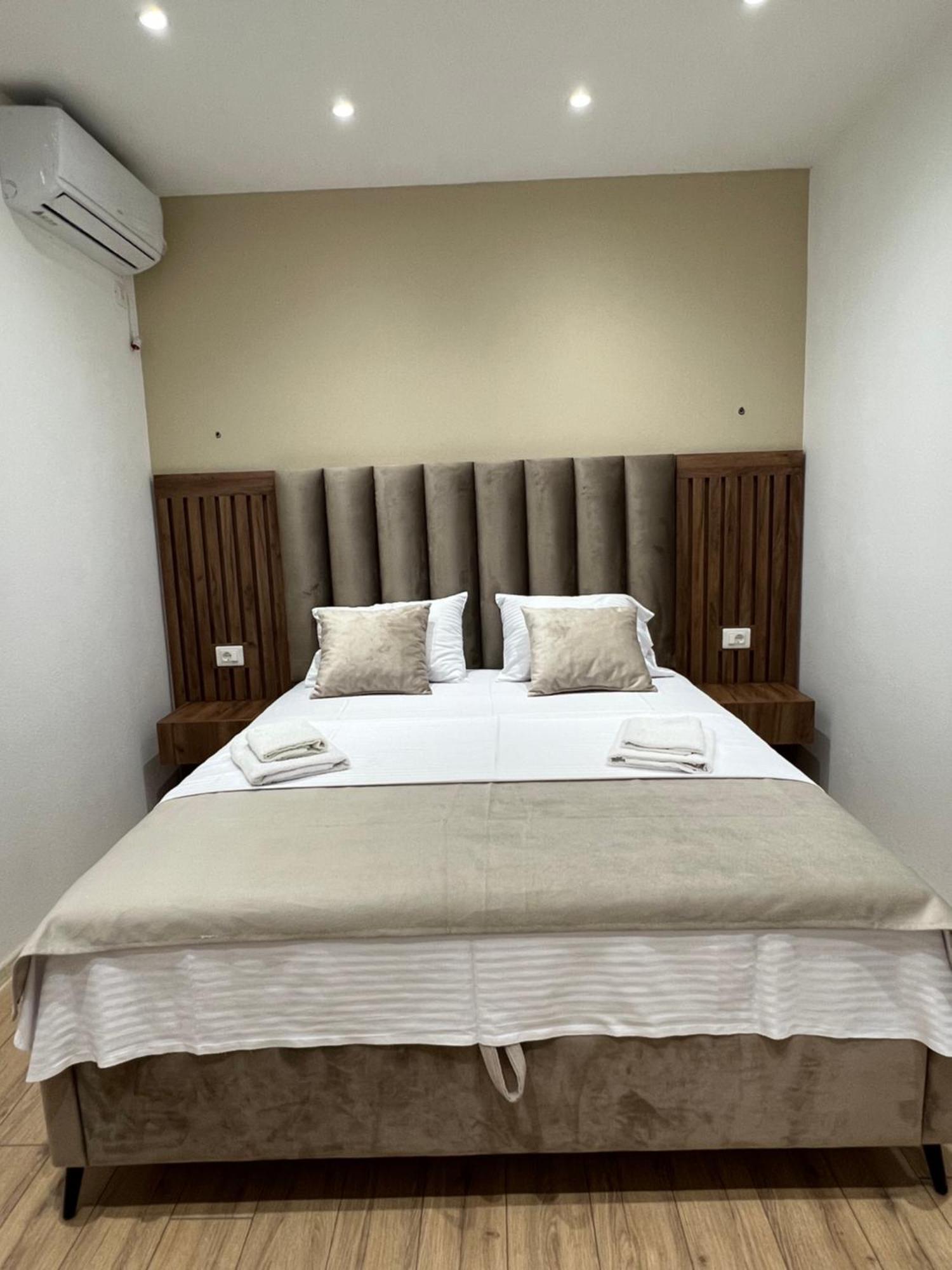 Apartments Duran Ulcinj Ngoại thất bức ảnh
