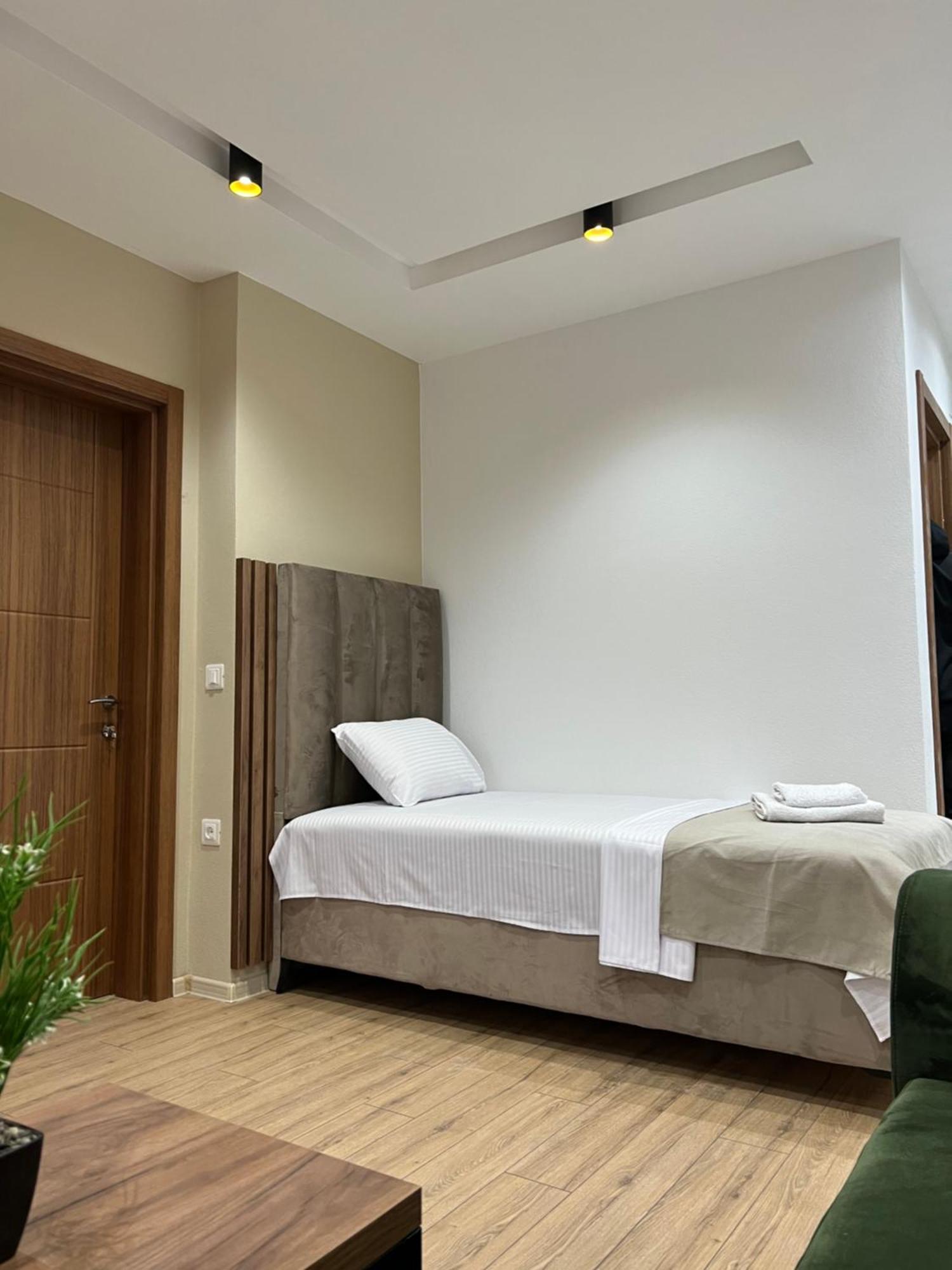 Apartments Duran Ulcinj Ngoại thất bức ảnh